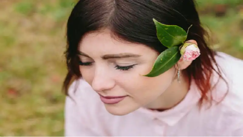 Glow Naturally with Rare Beauty Blush Hope